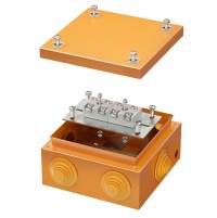 DKC Коробка стальная FS с кабельными вводами и клеммниками, IP55, 150х150х80 мм, 4р, 450V, 32A, 10 мм2, нерж.контакт FSK31410 фото