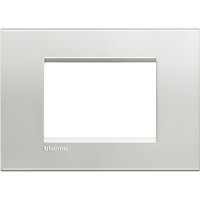 BTicino Livinglight Серебро рамка прямоугольная, 3 мод LNA4803AG фото